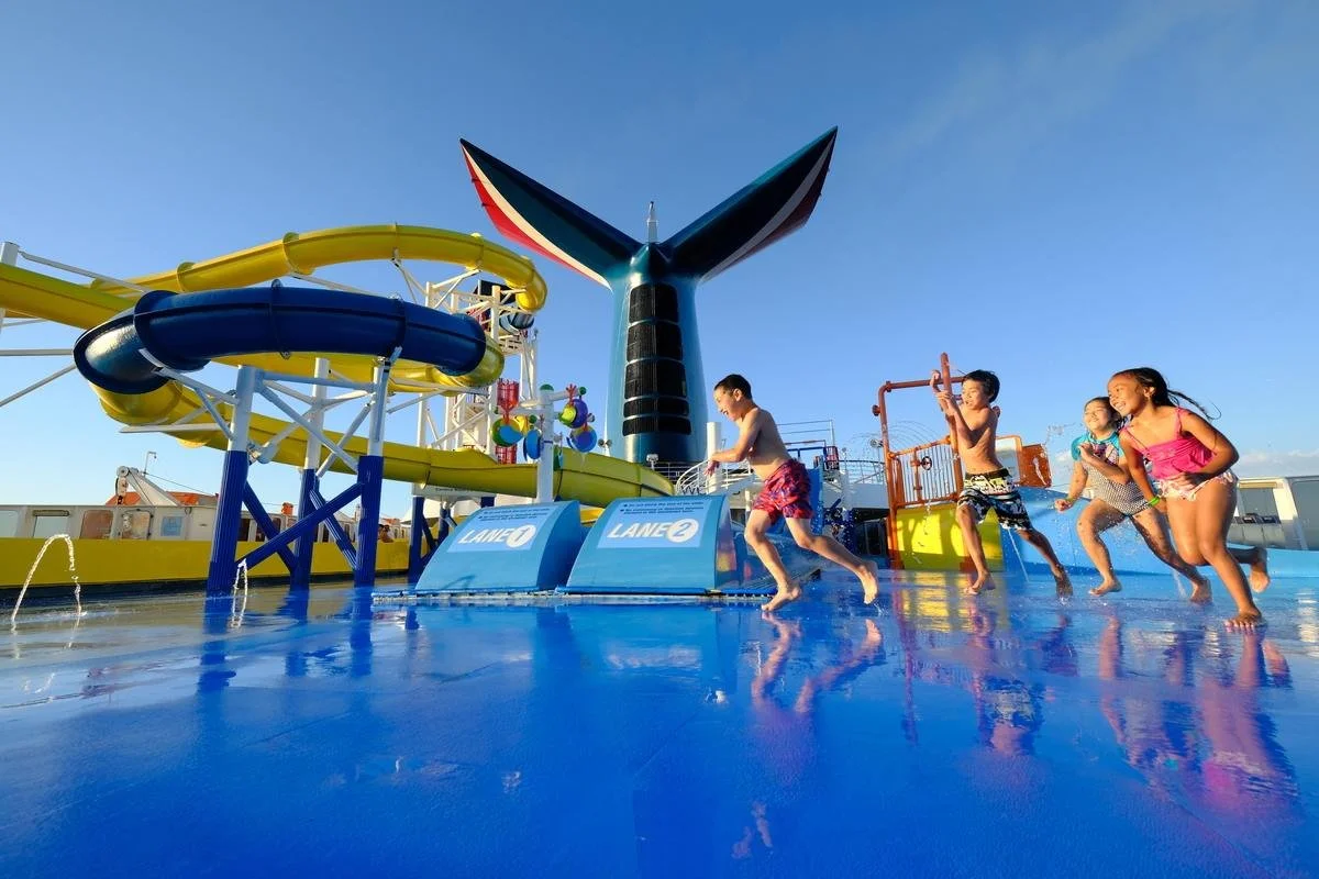 Carnival Imagination — Life Floor